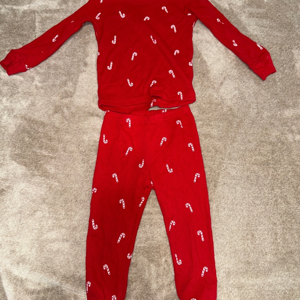 2t pajama bundle - Picture 4 of 8